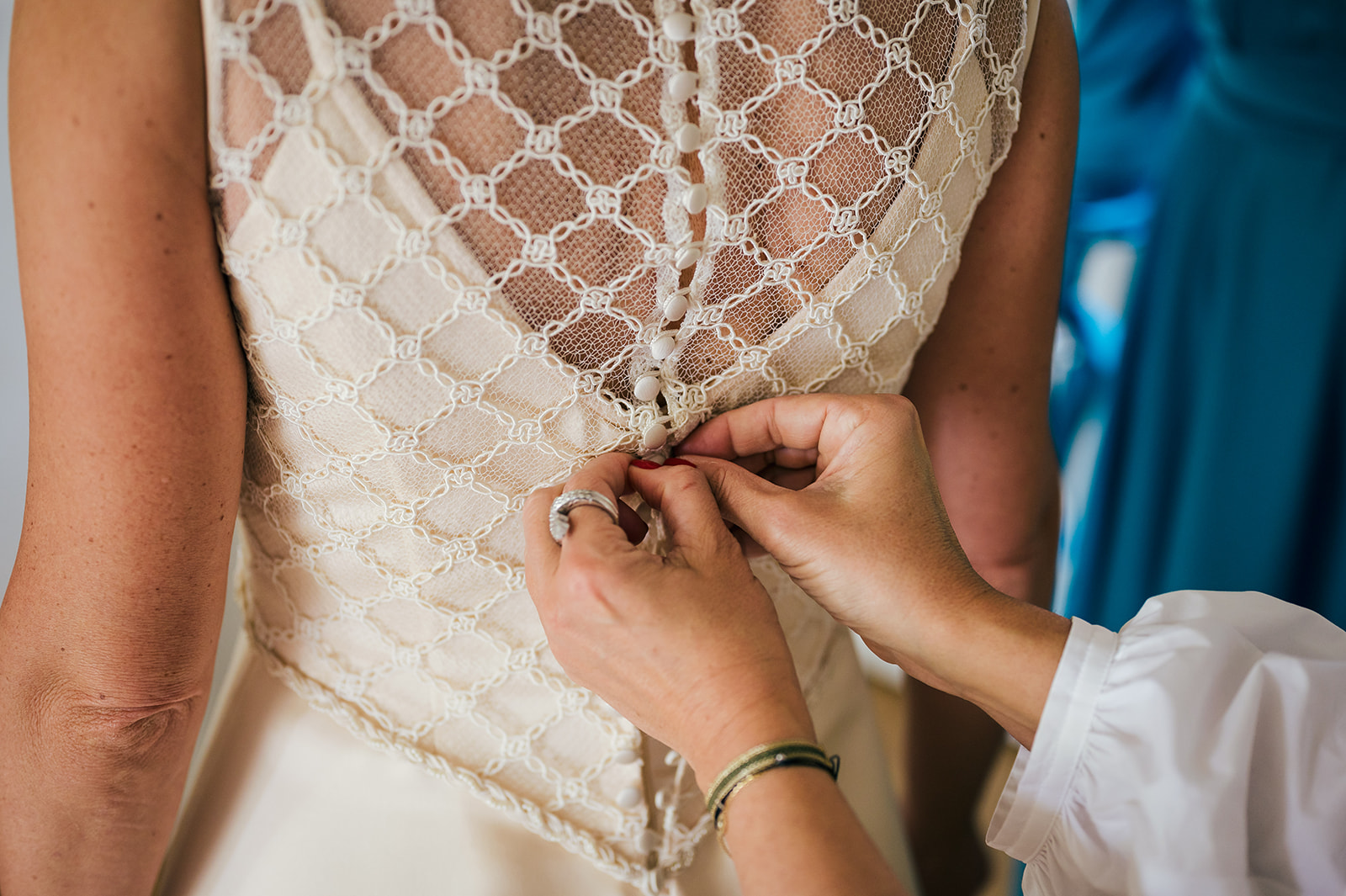 Abito da sposa con pizzo
