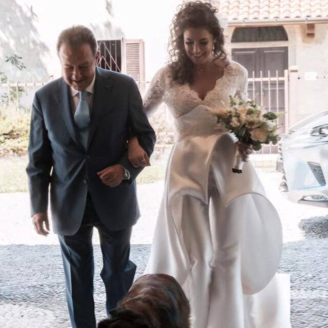 Abito da sposa pizzo su misura (2) Abito da sposa pizzo su misura (2)