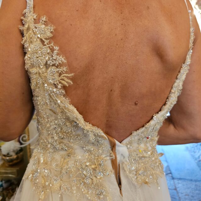 Abito da sposa raffinato Abito da sposa raffinato