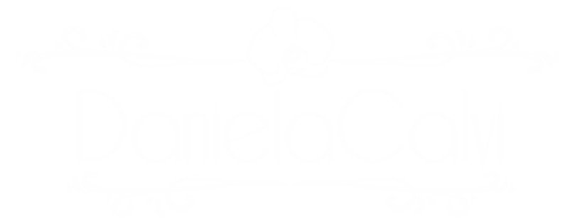 https://www.danielacalvispose.it/wp-content/uploads/2025/12/Logo-Atelier-Daniela-Calvi-W.png